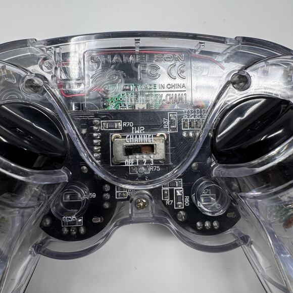 Lot of 4 Aftermarket Controllers PS2 GameCube LightGun Mad Catz Pelican Untested - Picture 7 of 16